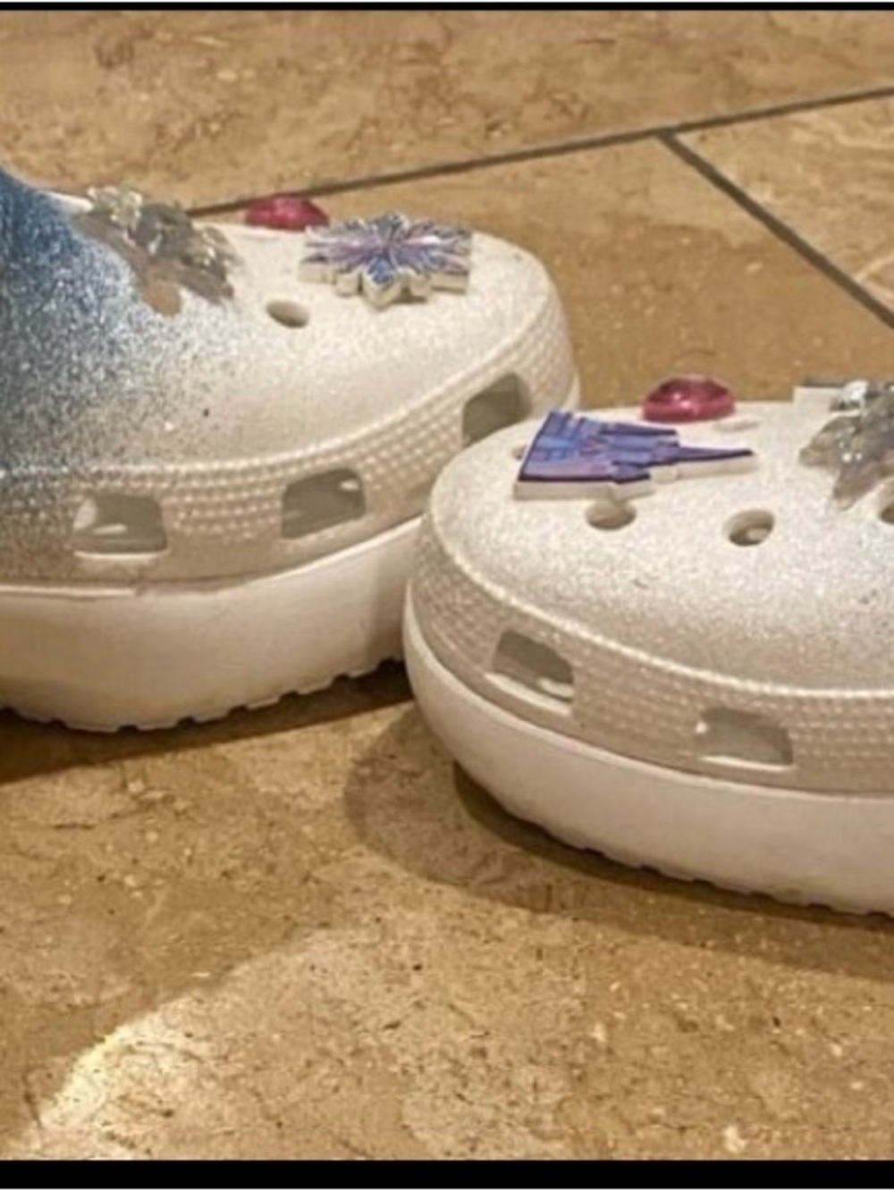 CROCS Women Sparkle Gradient Clogs - White & Blue with Frozen Charms Disney - Picture 2 of 4